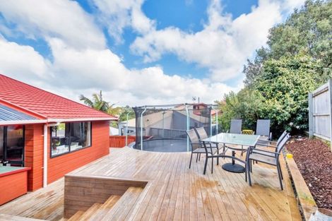 Photo of property in 1/65 Nigel Road, Browns Bay, Auckland, 0630