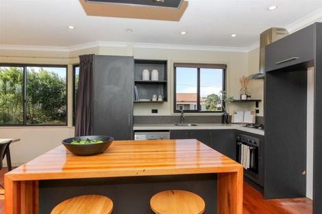 Photo of property in 84 Brooklands Road, Brooklands, New Plymouth, 4310