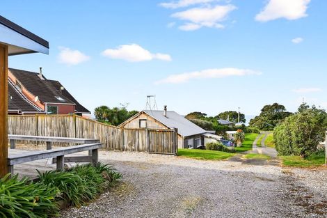 Photo of property in 49 Moana Road, Okitu, Gisborne, 4010