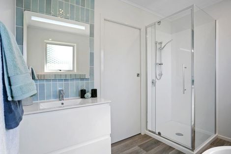 Photo of property in 54 Regent Street, Silverdale, Hamilton, 3216