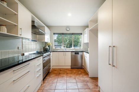 Photo of property in 27 Kinleith Way, Albany, Auckland, 0632