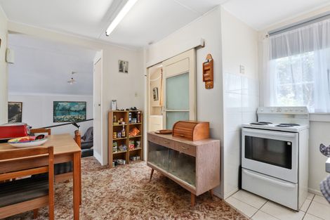 Photo of property in 27 Ocean View Road, Waihi Beach, 3611