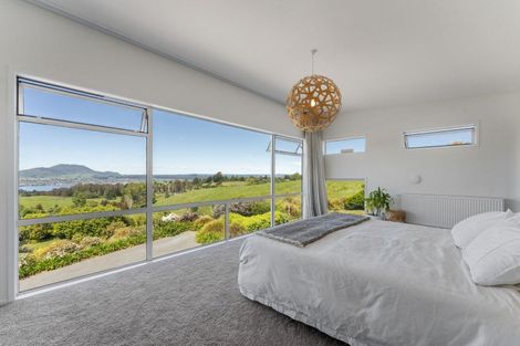 Photo of property in 48 Stewart Glen, Acacia Bay, Taupo, 3385