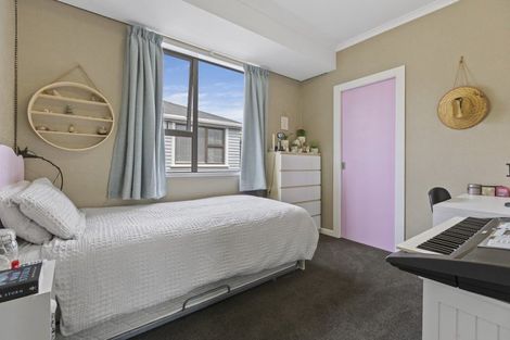 Photo of property in 17 Tainui Street, Welbourn, New Plymouth, 4312