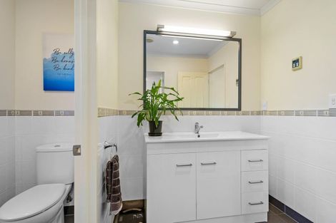 Photo of property in 4 Brancaster Place, Cambridge, 3434