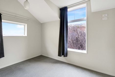 Photo of property in Pirie Street Townhouses, 35/35 Pirie Street, Mount Victoria, Wellington, 6011