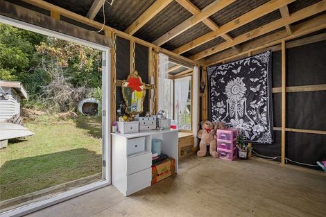 Photo of property in 20a Otanerua Road, Hatfields Beach, Orewa, 0931