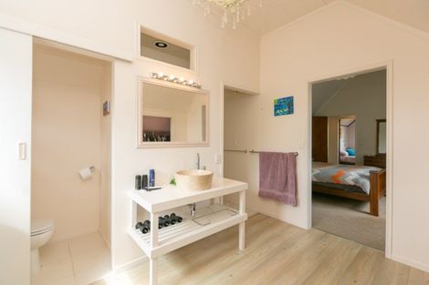 Photo of property in 273 Henwood Road, Paraite, New Plymouth, 4372