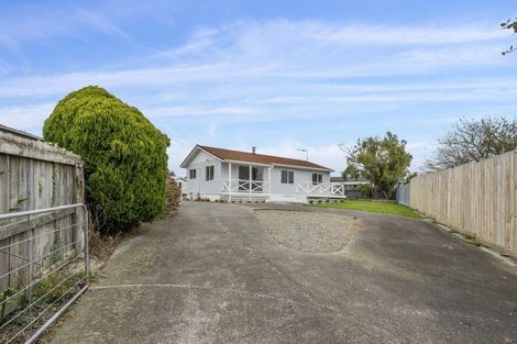 Photo of property in 49a Kings Drive, Levin, 5510