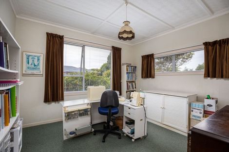 Photo of property in 7 Waimea Street, Westown, New Plymouth, 4310