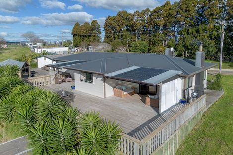 Photo of property in 1341 State Highway 2, Pongakawa, 3189