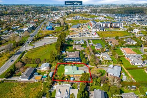 Photo of property in 10 Station Road, Huapai, Kumeu, 0810