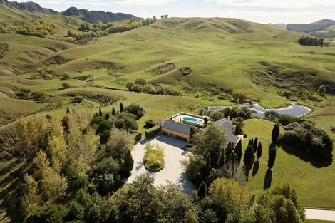 Photo of property in 42 Matangi Road, Tuki Tuki, Havelock North, 4294