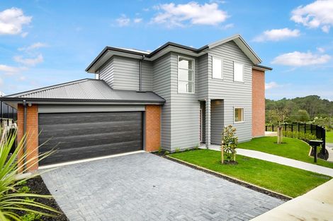 Photo of property in 33 Barrel Crescent, Swanson, Auckland, 0614