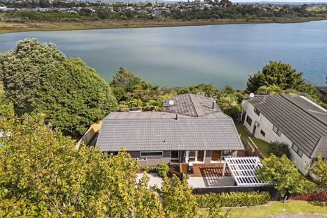 Photo of property in 28 Sunny Bay Road, Matua, Tauranga, 3110
