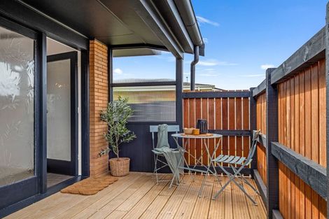 Photo of property in 106a Chapel Street, Otumoetai, Tauranga, 3110