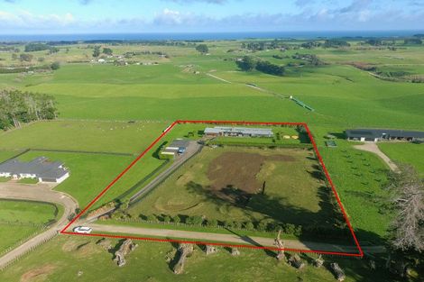 Photo of property in 106b Watt Livingstone Road, Westmere, Whanganui, 4574