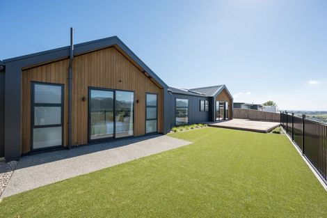 Photo of property in 49 Katania Heights, Brightwater, 7022