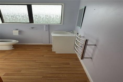 Photo of property in 17 Douglas Street, Levin, 5510