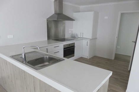 Photo of property in 2/24 Lorne Street, Melville, Hamilton, 3206