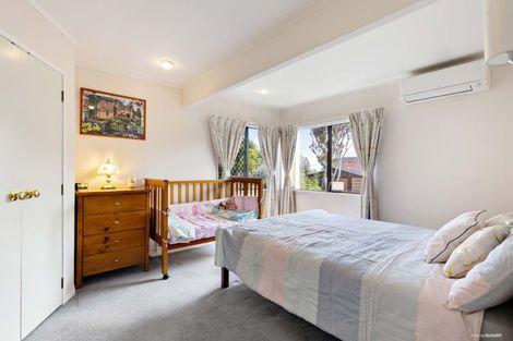 Photo of property in 1/56 Aberdeen Road, Campbells Bay, Auckland, 0620