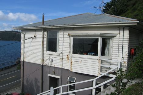 Photo of property in 2/134 Evans Bay Parade, Roseneath, Wellington, 6021