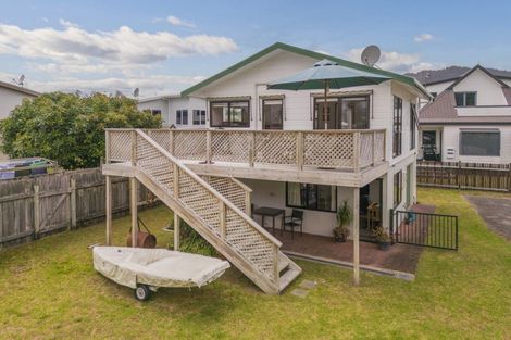 Photo of property in 10a Golden Hills Drive, Pauanui, Hikuai, 3579