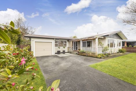 Photo of property in 10 Kennedy Avenue, Feilding, 4702