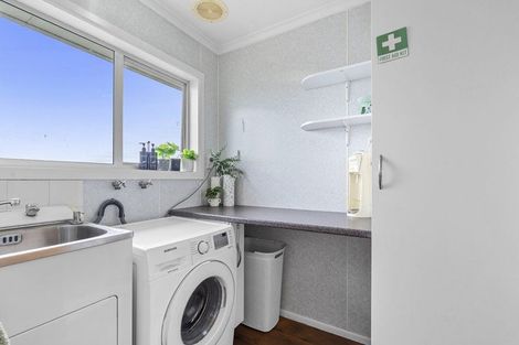 Photo of property in 10 Culzean Grove, Bell Block, New Plymouth, 4312