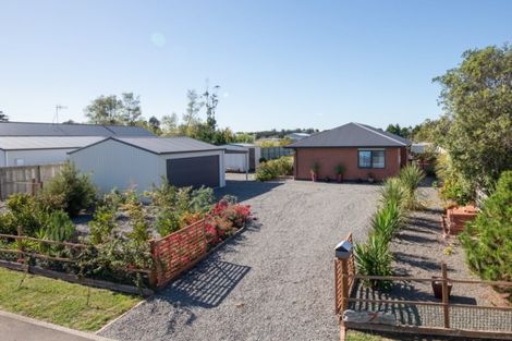 Photo of property in 7 Guthrie Court, Bulls, 4818