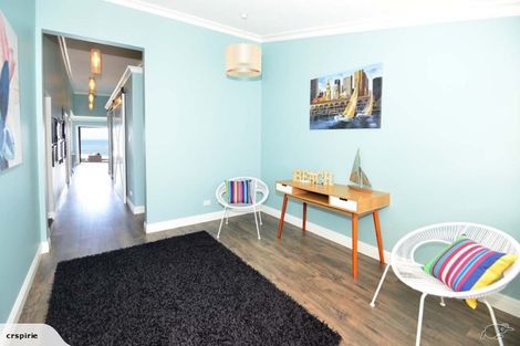 Photo of property in 1047 Whangaparaoa Road, Tindalls Beach, Whangaparaoa, 0930