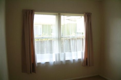 Photo of property in 2/2 Dowling Place, Pakuranga, Auckland, 2010