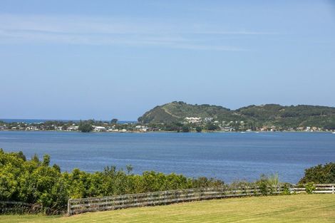 Photo of property in 133a Athenree Road, Athenree, Katikati, 3177