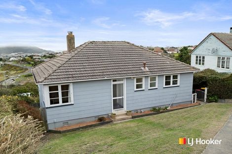 Photo of property in 44 Stenhope Crescent, Corstorphine, Dunedin, 9018