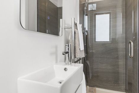 Photo of property in 11/8 Bennett Road, Pakuranga, Auckland, 2010