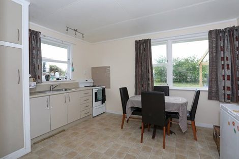 Photo of property in 11 Ngahina Street, Marton, 4710