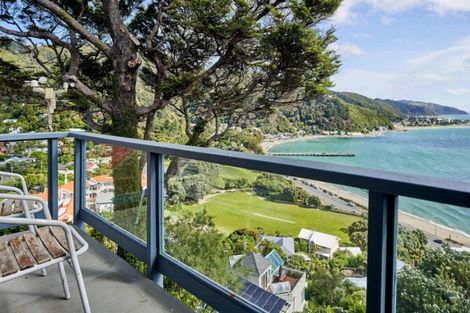 Photo of property in 46 Ferry Road, Days Bay, Lower Hutt, 5013