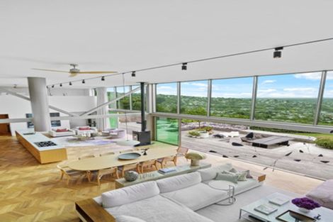 Photo of property in 67 Whaka Terrace, Huntsbury, Christchurch, 8022