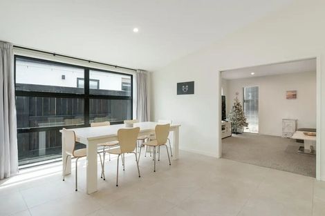 Photo of property in 3 Royal Crescent, Papamoa, 3118