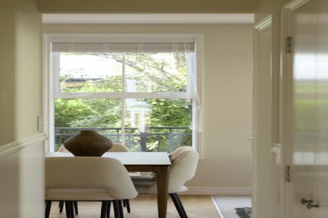 Photo of property in 8 Roscoe Street, Saint Martins, Christchurch, 8022
