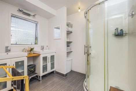 Photo of property in 5 Rotoma Rise, Clover Park, Auckland, 2019