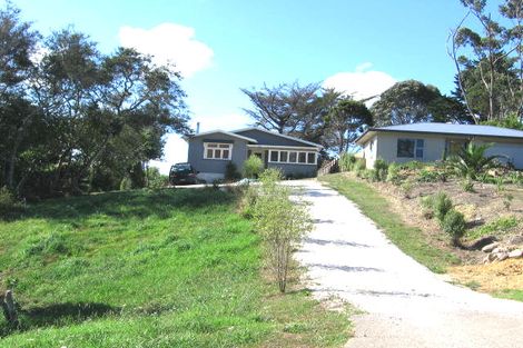 Photo of property in 5 Waiata Road, Onetangi, Waiheke Island, 1081