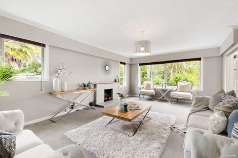 Photo of property in 88 Saddleback Rise, Murrays Bay, Auckland, 0630