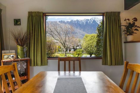 Photo of property in 39 Remarkables Crescent, Frankton, Queenstown, 9300