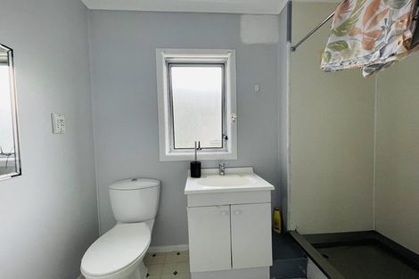 Photo of property in 43 Kurnell Drive, Botany Downs, Auckland, 2010