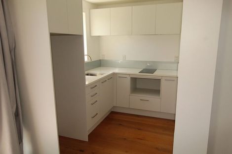 Photo of property in 9b Awarua Crescent, Orakei, Auckland, 1071