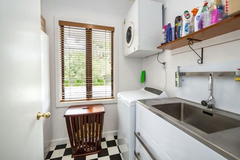 Photo of property in 72a Ahikouka Road, Ahikouka, Greytown, 5794