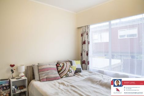 Photo of property in 2/9 Miraka Place, Birkenhead, Auckland, 0626