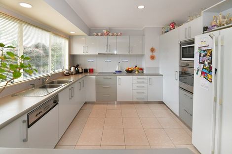 Photo of property in 3 Spinnaker Point, Manly, Whangaparaoa, 0930