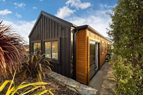 Photo of property in 13 Falconer Rise, Jacks Point, Queenstown, 9371